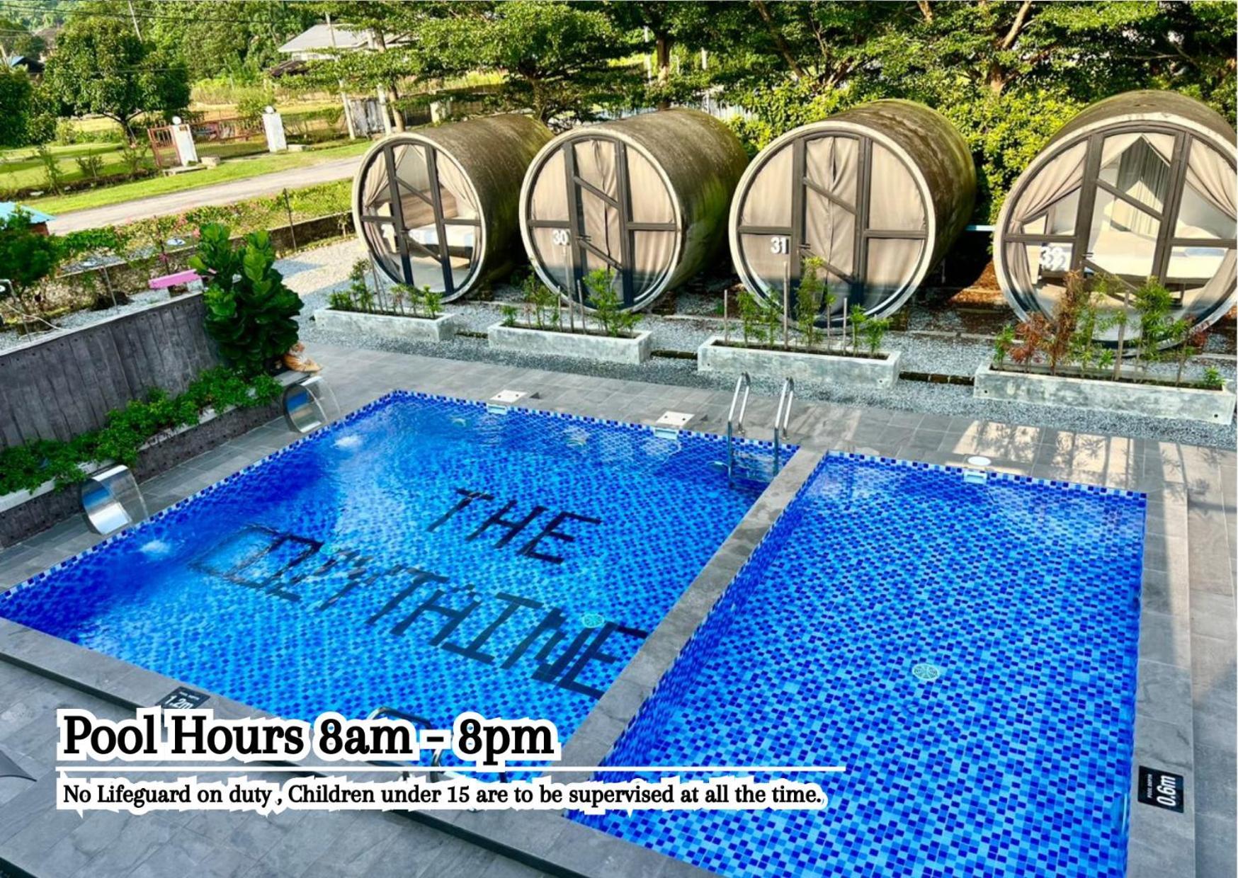 Hotel The Cozytainer à Taiping Extérieur photo