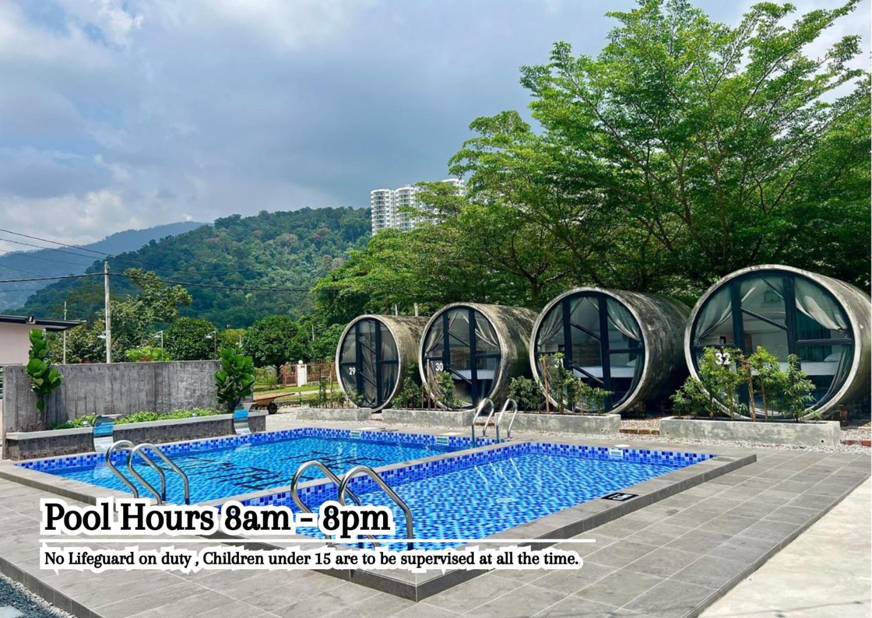 Hotel The Cozytainer à Taiping Extérieur photo